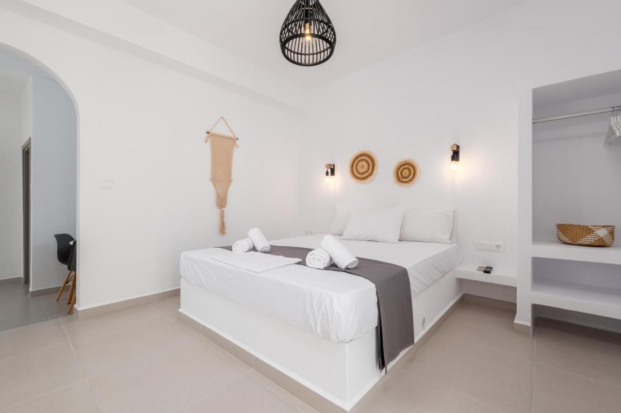 Althea Paros Aparthotel Náousa Exterior photo